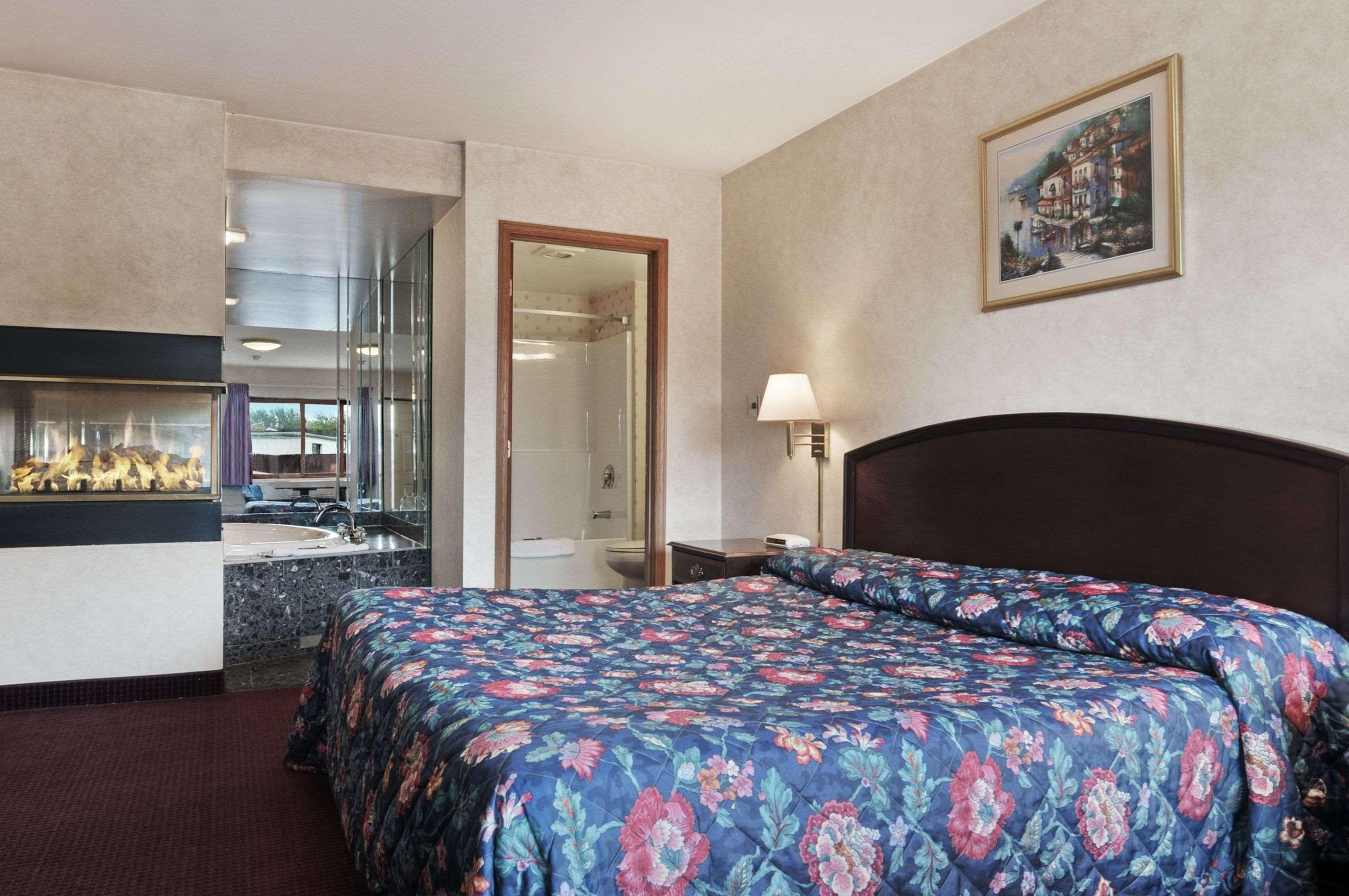 Travelodge By Wyndham Niagara Falls - New York Екстер'єр фото