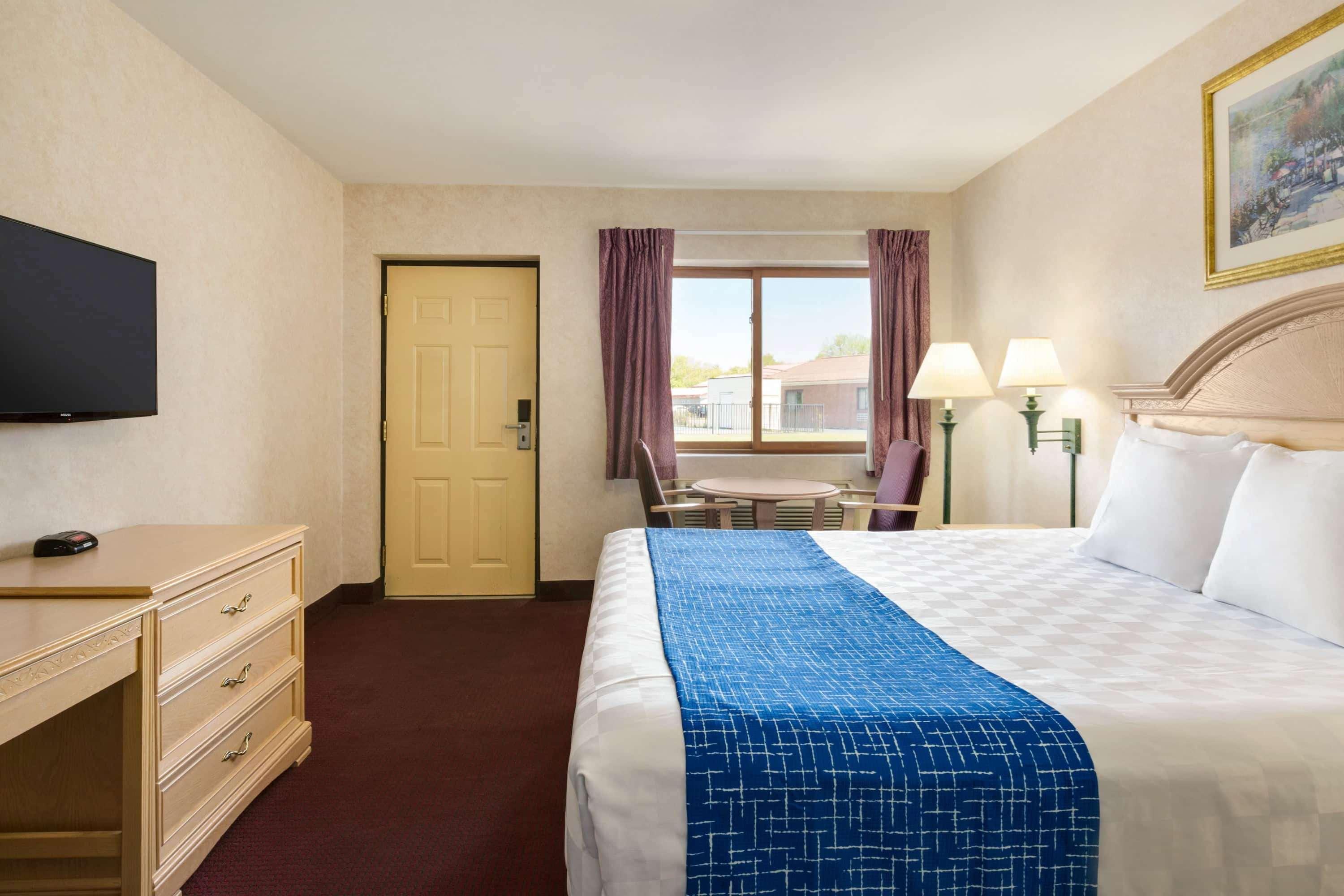 Travelodge By Wyndham Niagara Falls - New York Екстер'єр фото