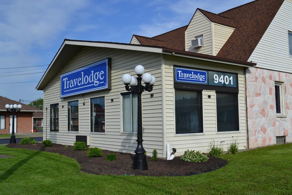 Travelodge By Wyndham Niagara Falls - New York Екстер'єр фото