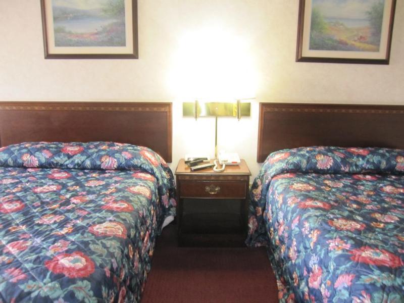 Travelodge By Wyndham Niagara Falls - New York Екстер'єр фото