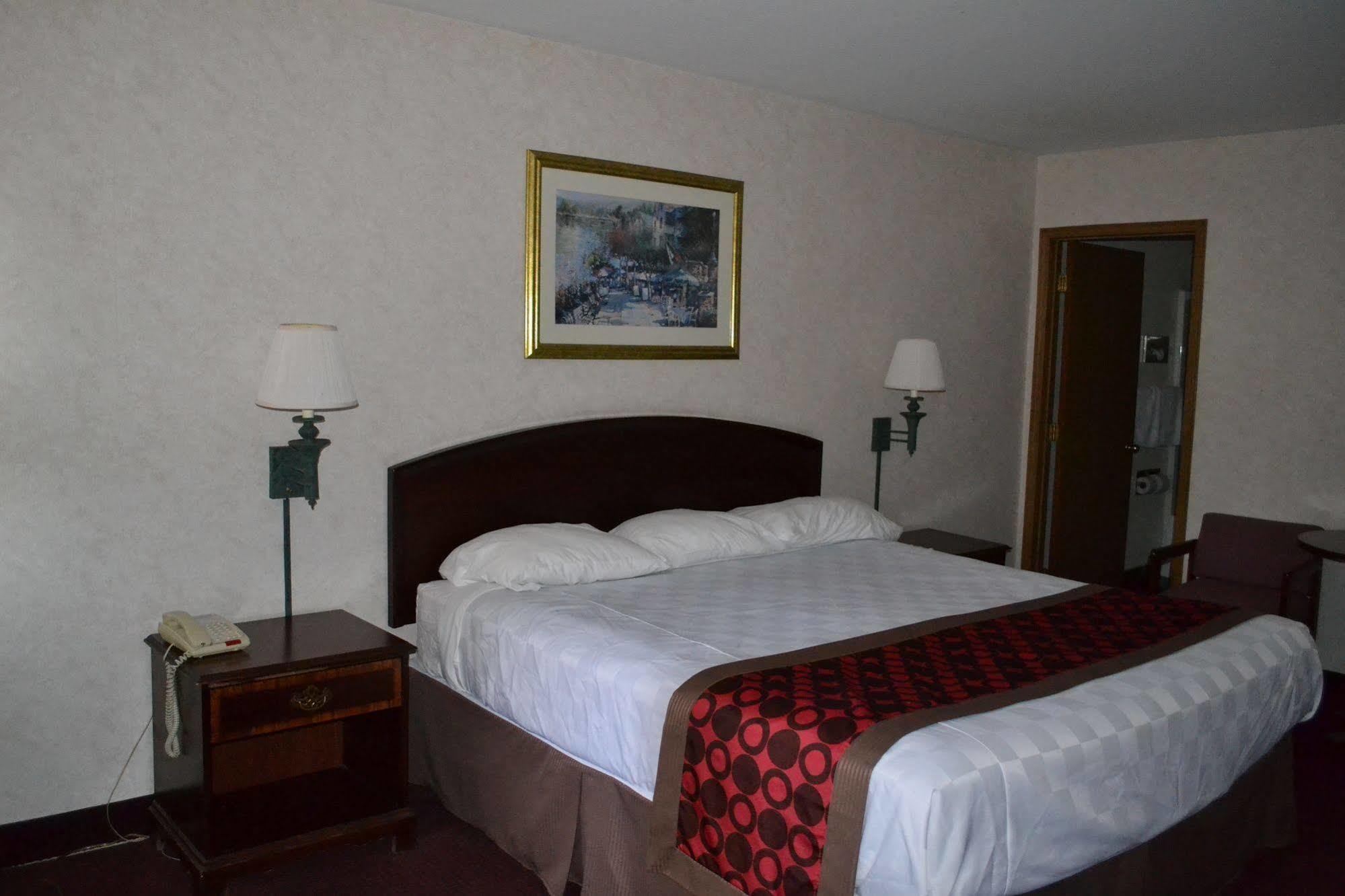 Travelodge By Wyndham Niagara Falls - New York Екстер'єр фото